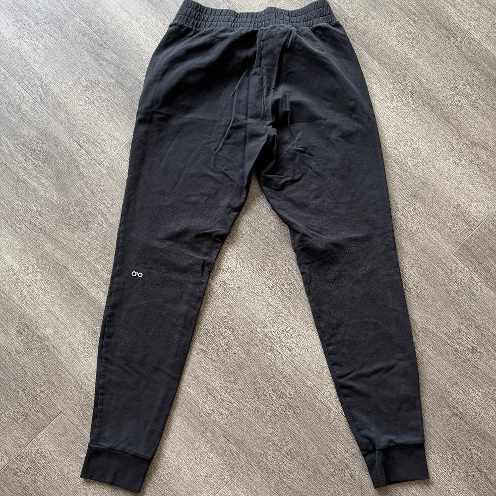 Alo Yoga Unwind Sweatpants